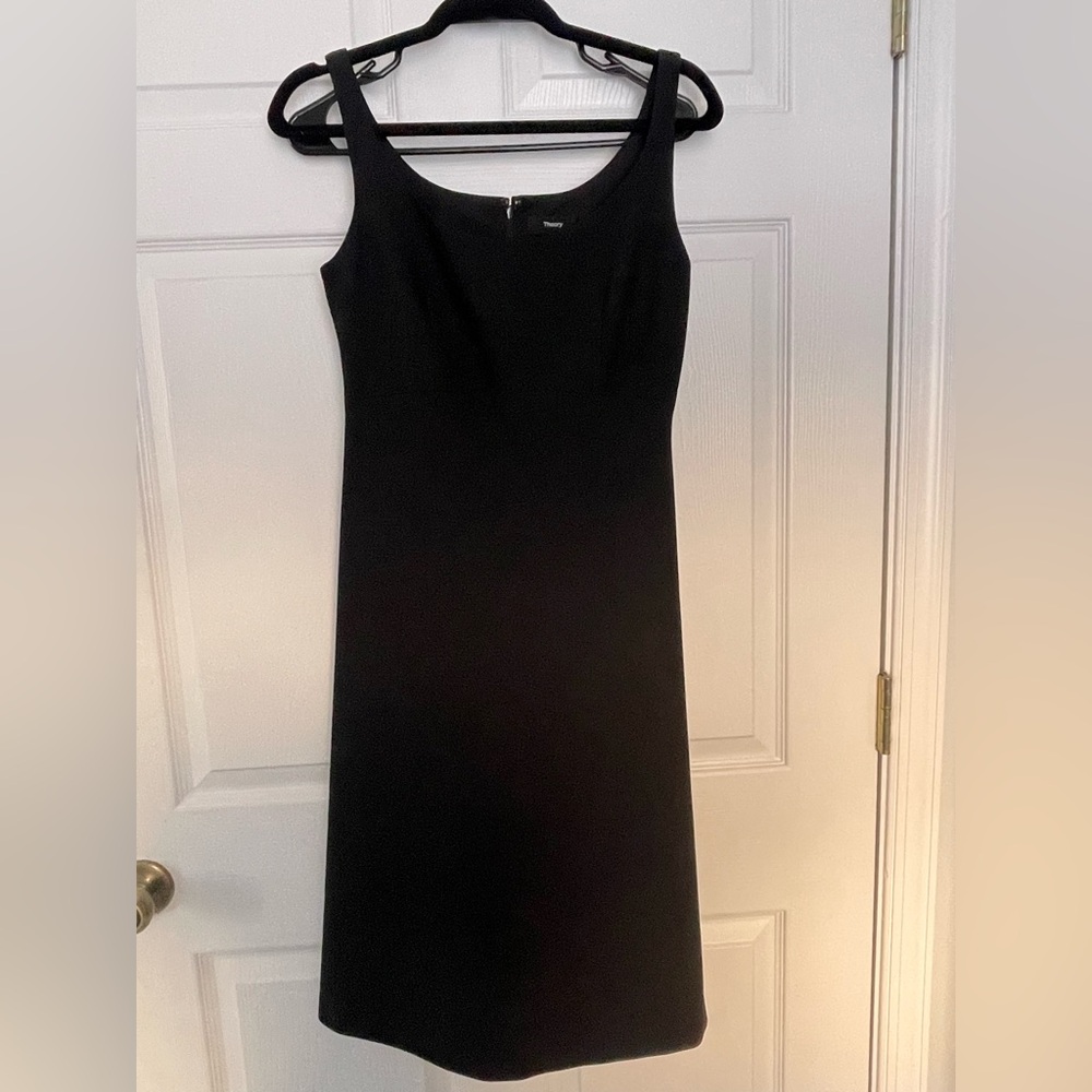 Theory Black Dress // Size 4